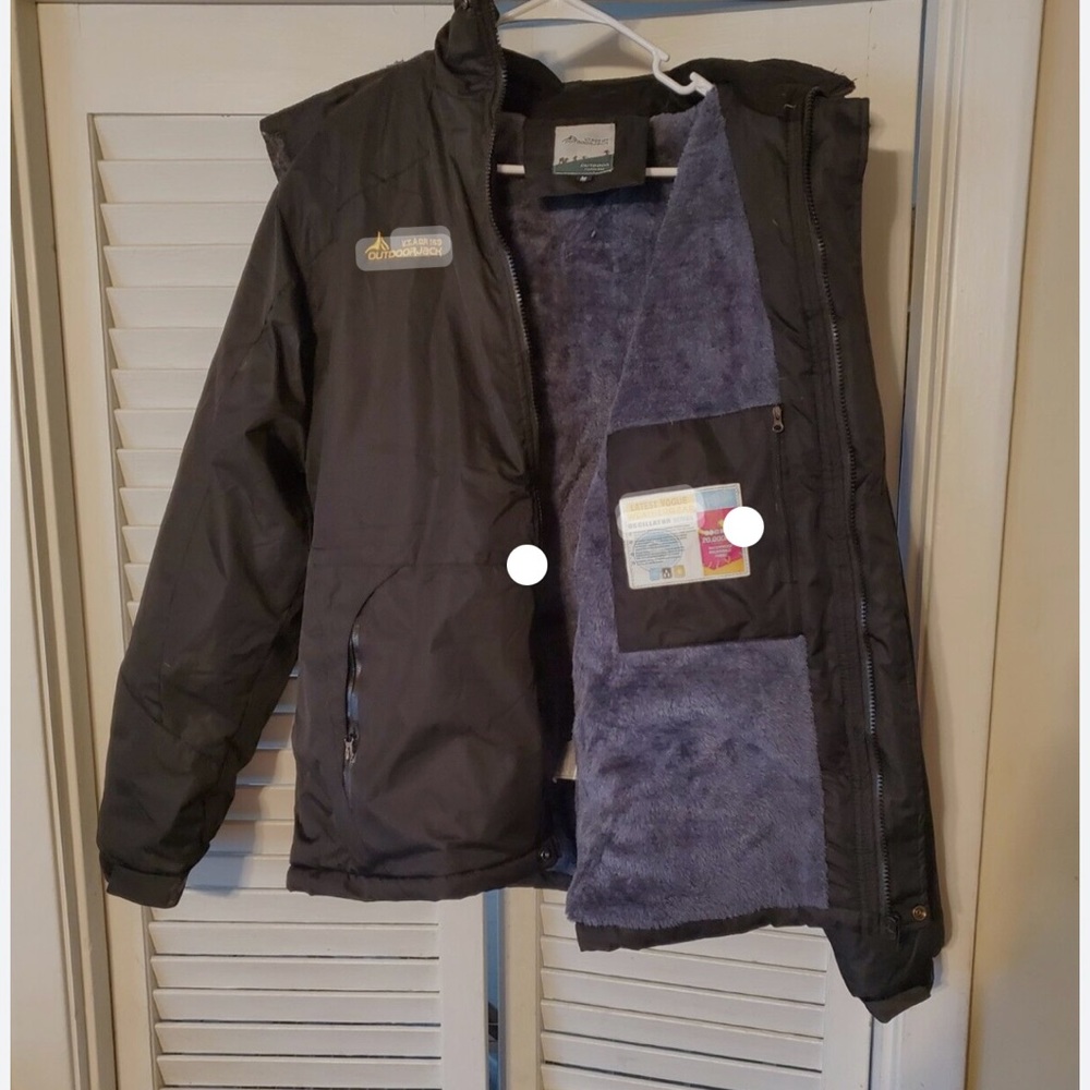 Womens Black V.T.AOR169
Outdoor Jack Winter Coat with hood